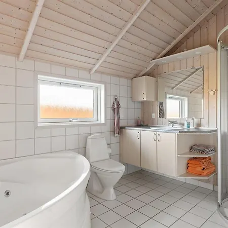 Vakantiehuis Nicolaus - 1-3km From The Sea By Interhome